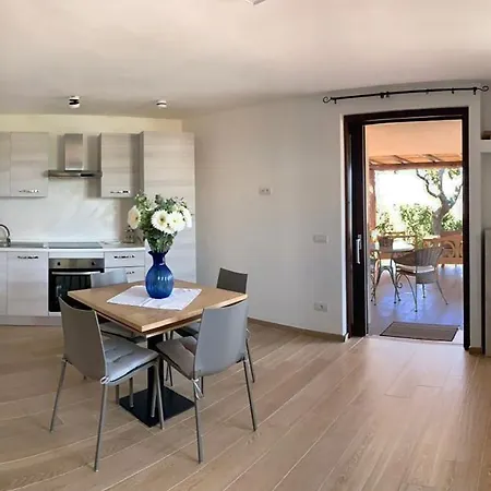 Apartment Elegant With Enchanting Sea Views *