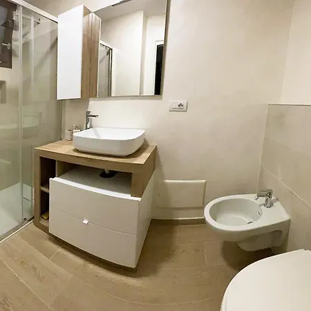 Elegant With Enchanting Sea Views Apartment *