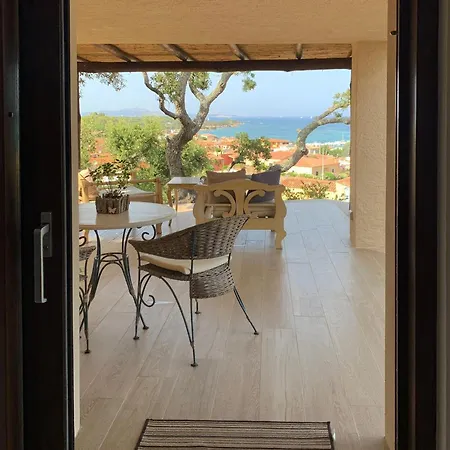 Elegant With Enchanting Sea Views Cannigione